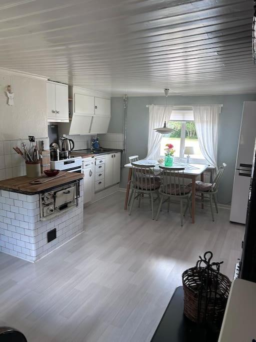 Seaside House In A Old Farm Near Falkenberg, 500M To Beach Extérieur photo